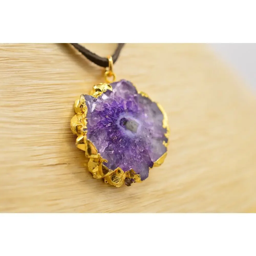 Calinana Handmade USA Necklace Pendant Geode Purple Stone Brushed Gold Bin3D